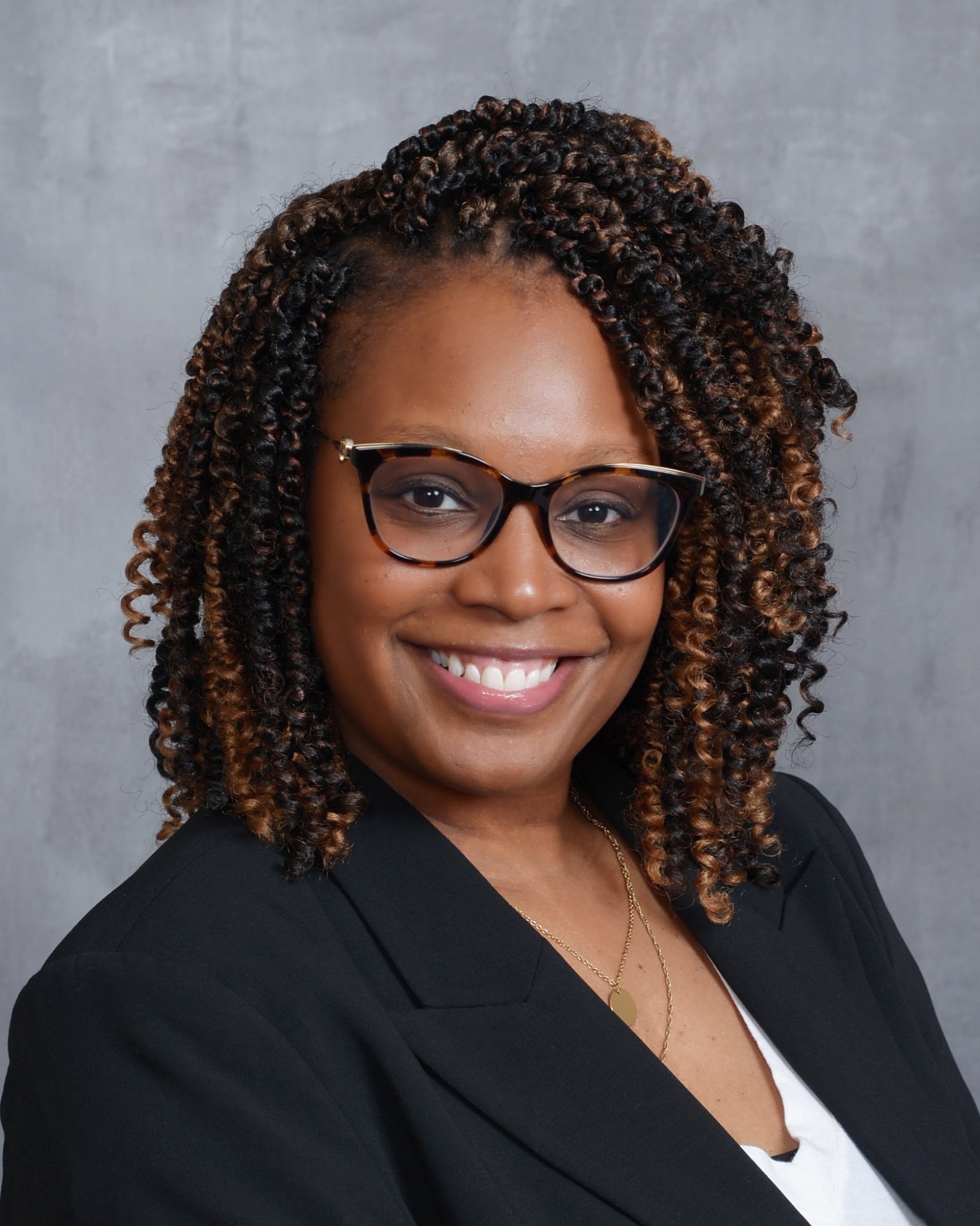 Jelisia Thompson, Founder